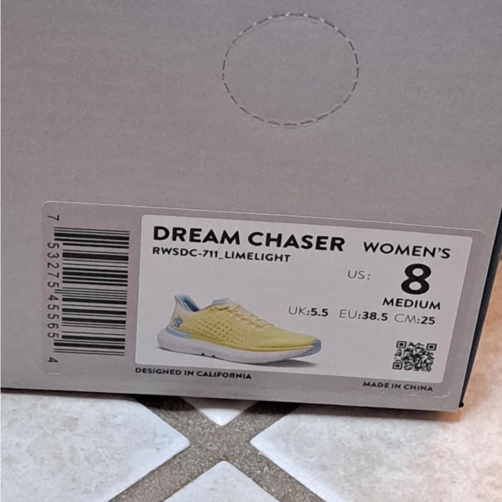 Rabbit "Dream Chaser" running shoes yellow and blue - Wmns sz 8 - Picture 11 of 11